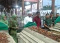 Jenderal Dudung Ziarah ke Makam Sunan Giri dan Jadi Imam Salat Magrib di Masjid Syekh Maulana Malik Ibrahim