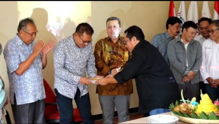 SMSI Rayakan HUT ke-7 Dengan Potong Tumpeng dan Donor Darah Serentak di 37 Kota