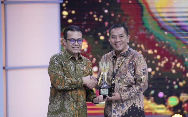 Komitmen Tata Kelola Pemerintahan Berbuah Penghargaan bagi Pemkab Karawang